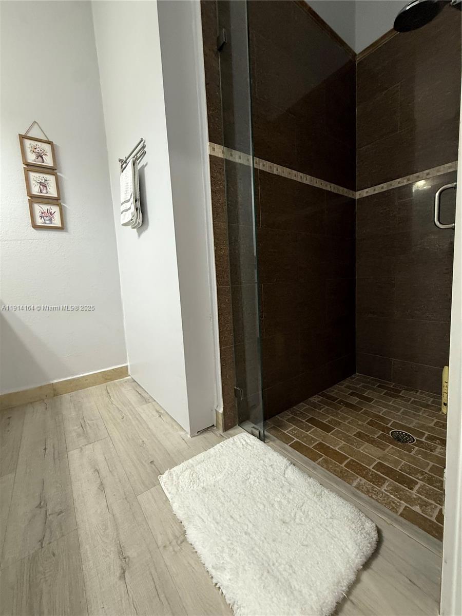 CHADUSTRY ESTATES - Residential Lease