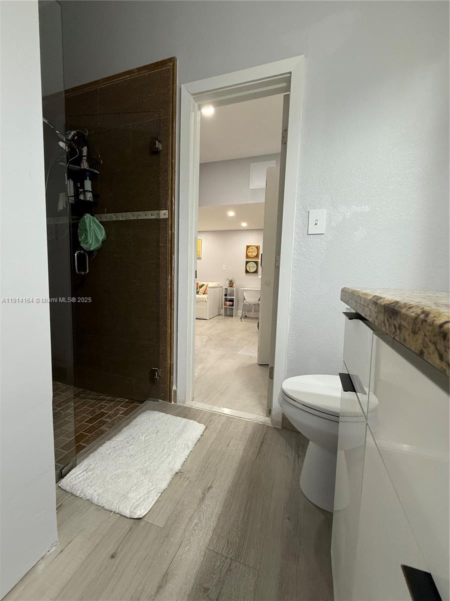 CHADUSTRY ESTATES - Residential Lease