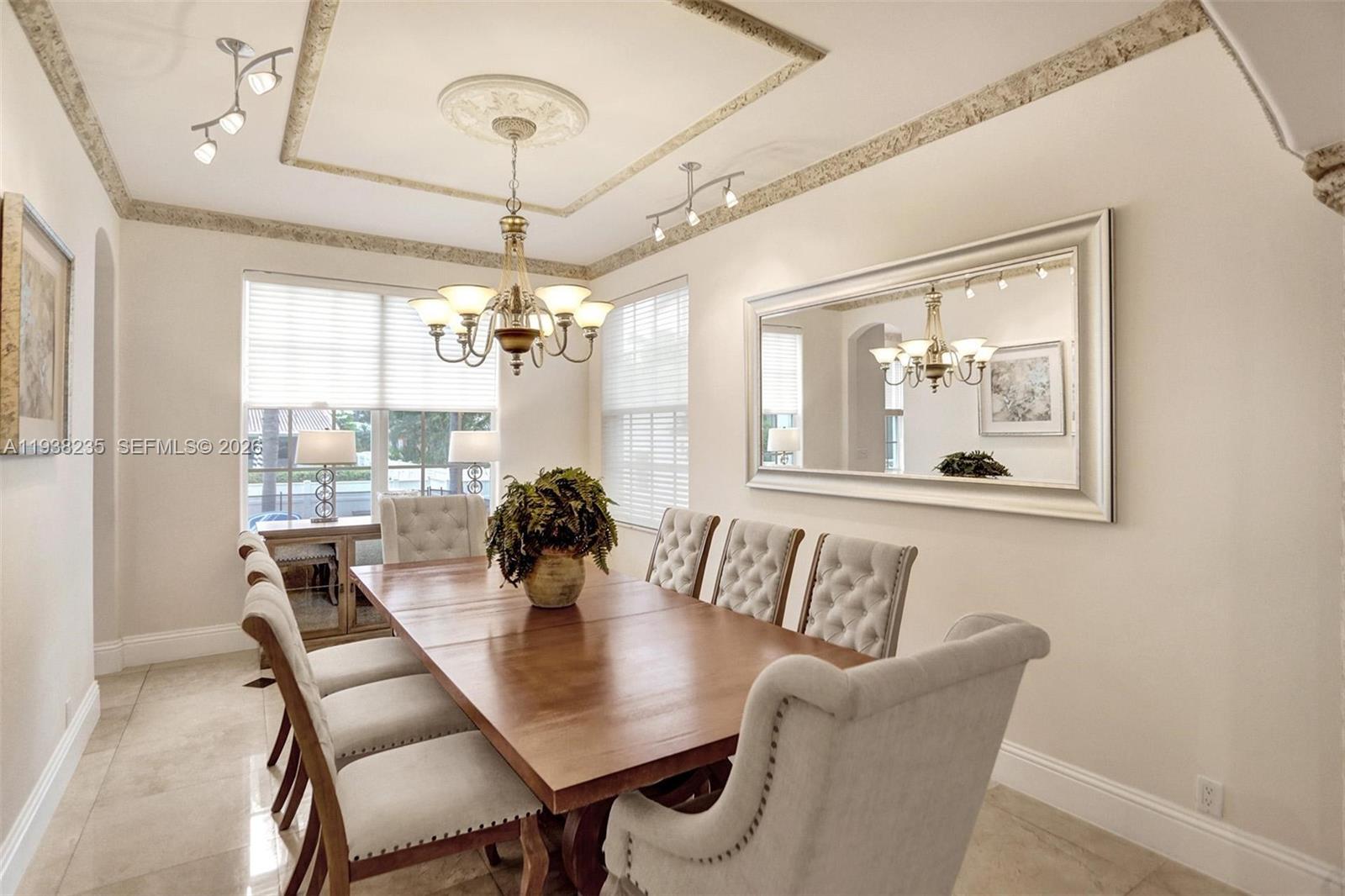 HOLLYWOOD LAKES SECTION - Residential