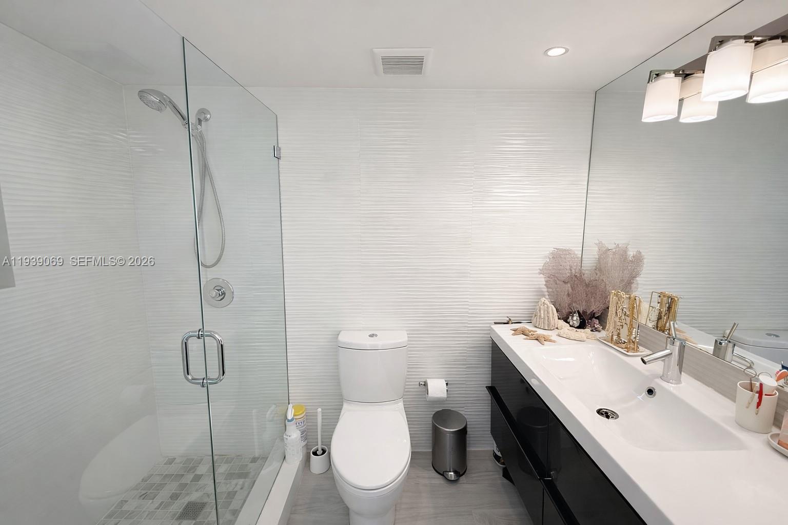 THE GRANDVIEW CONDO - Residential