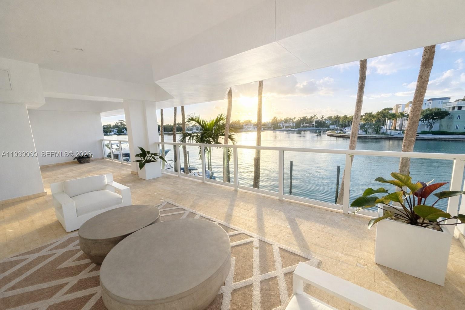 THE GRANDVIEW CONDO - Residential