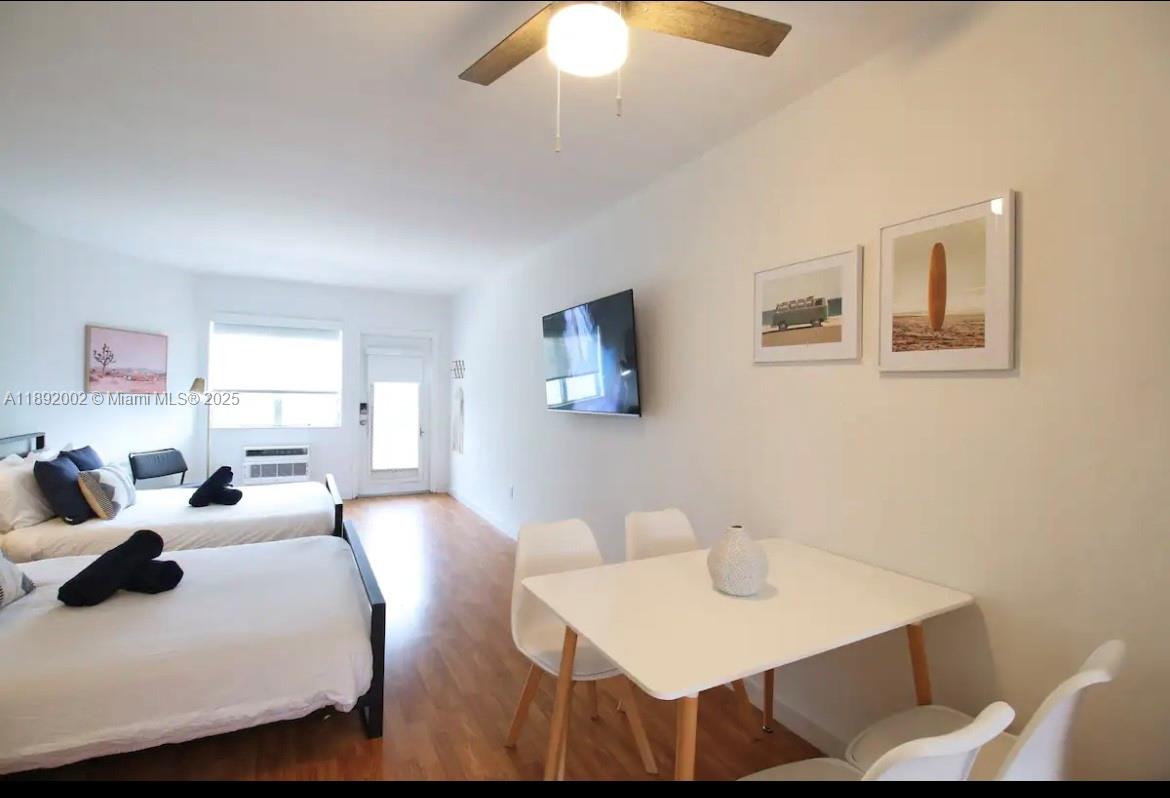 ALTOS DEL MAR NO 3 - Residential Lease