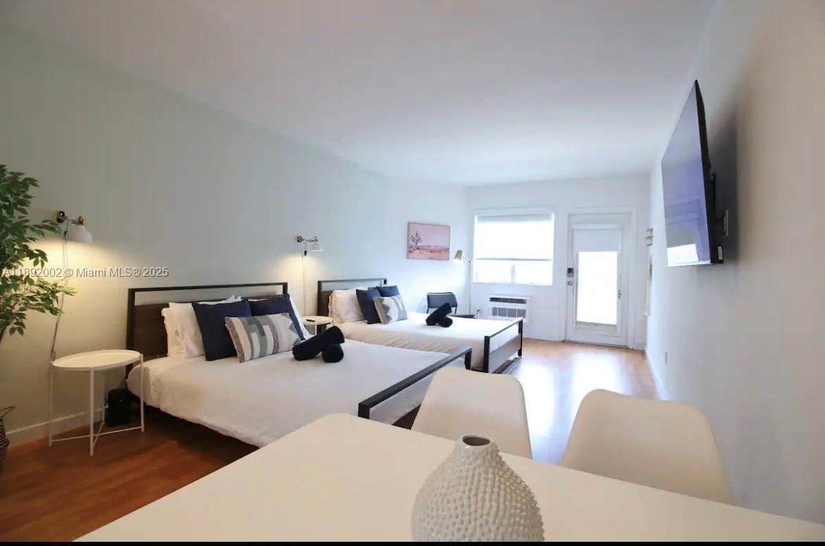 ALTOS DEL MAR NO 3 - Residential Lease