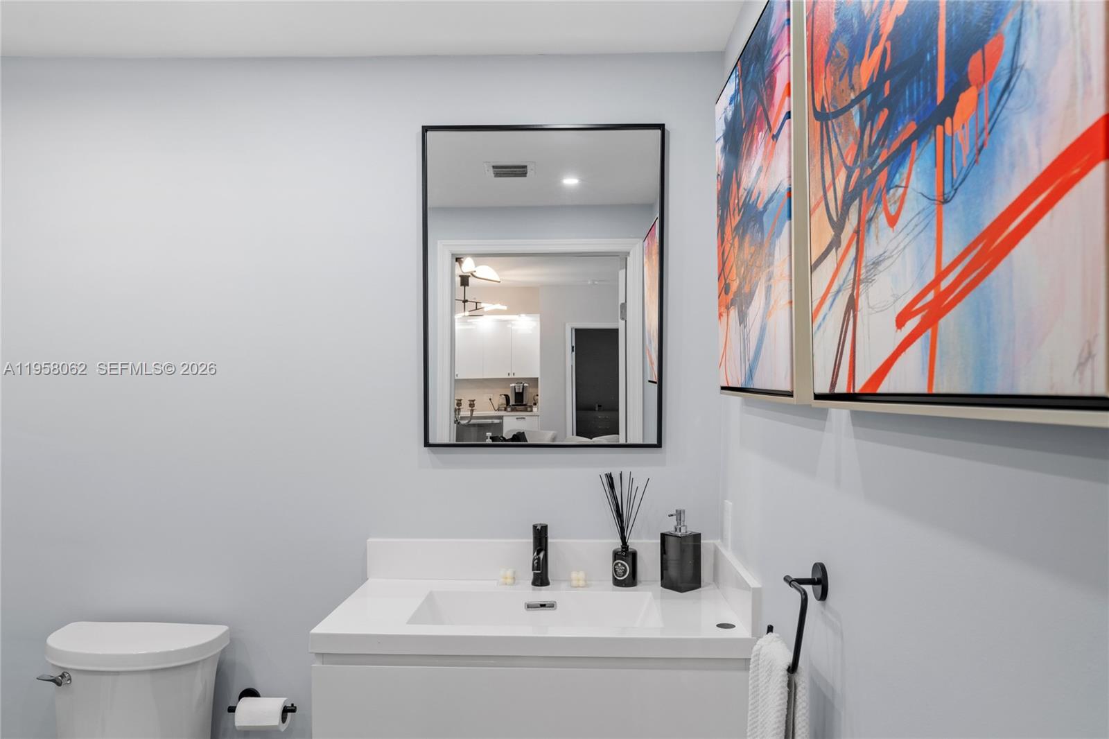 KING DAVID OF SUNNY ISLES - Residential