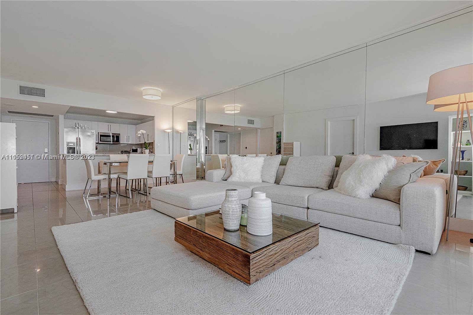 RONEY PALACE CONDO - Residential Lease