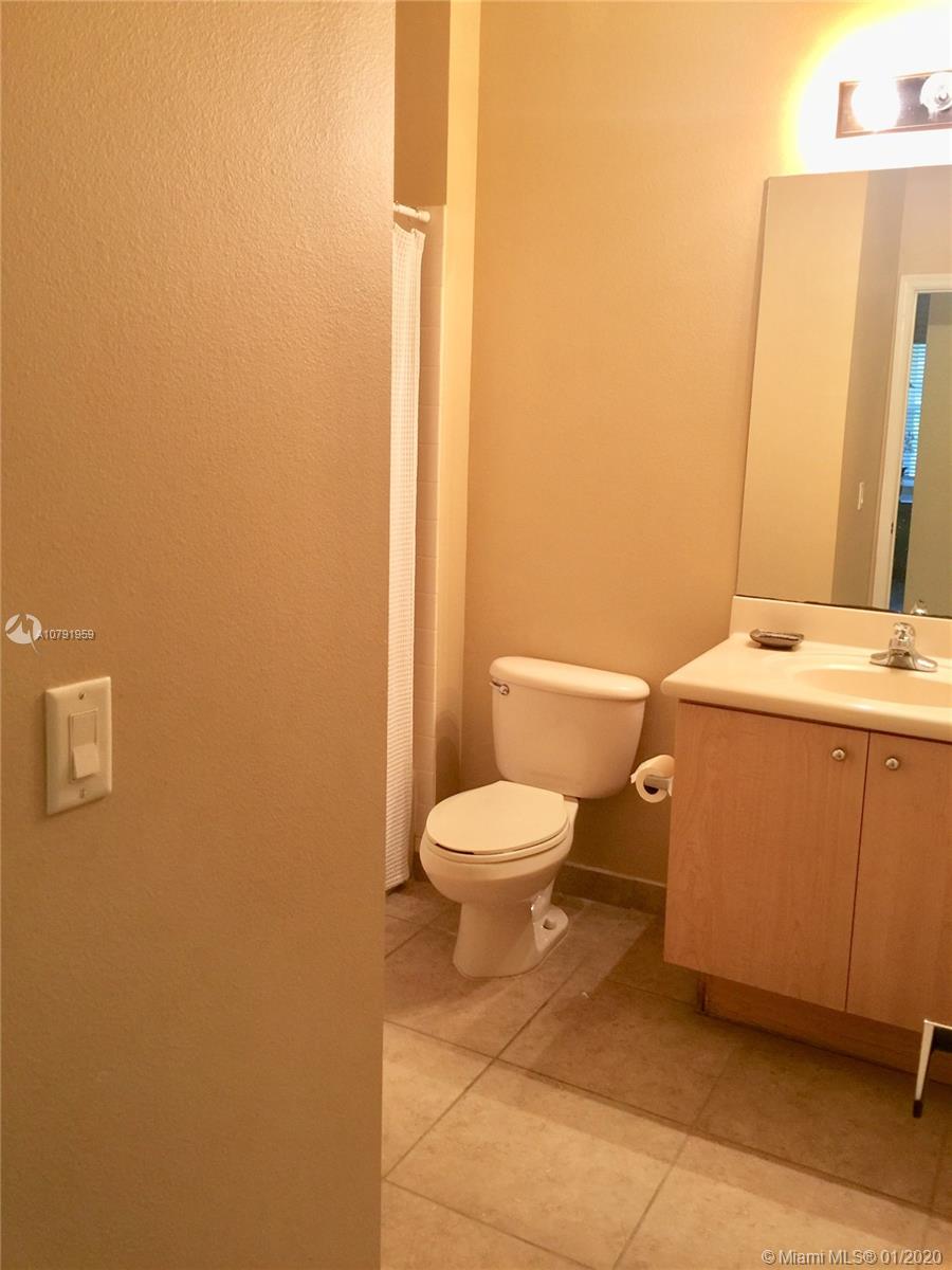 SECTOR 2-PARCELS 12 13 14 - Residential Lease