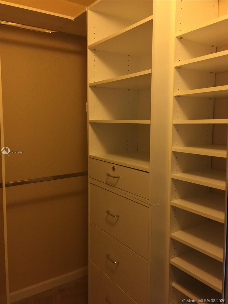 SECTOR 2-PARCELS 12 13 14 - Residential Lease