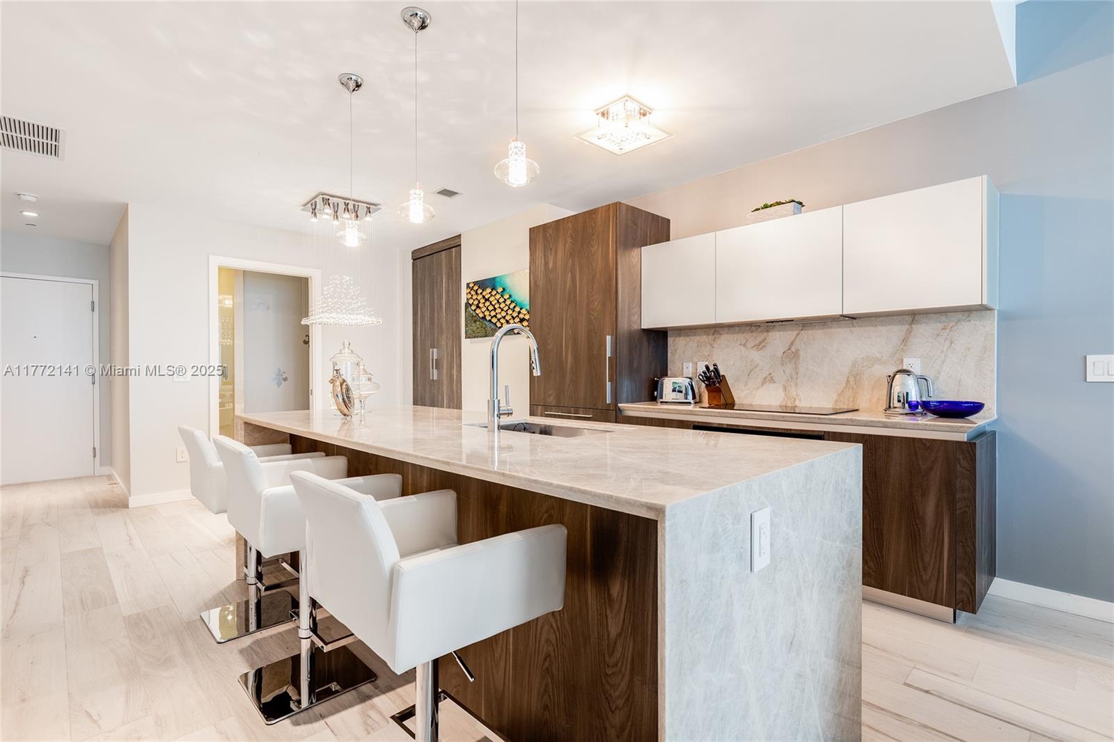 Gran Paraiso - Residential
