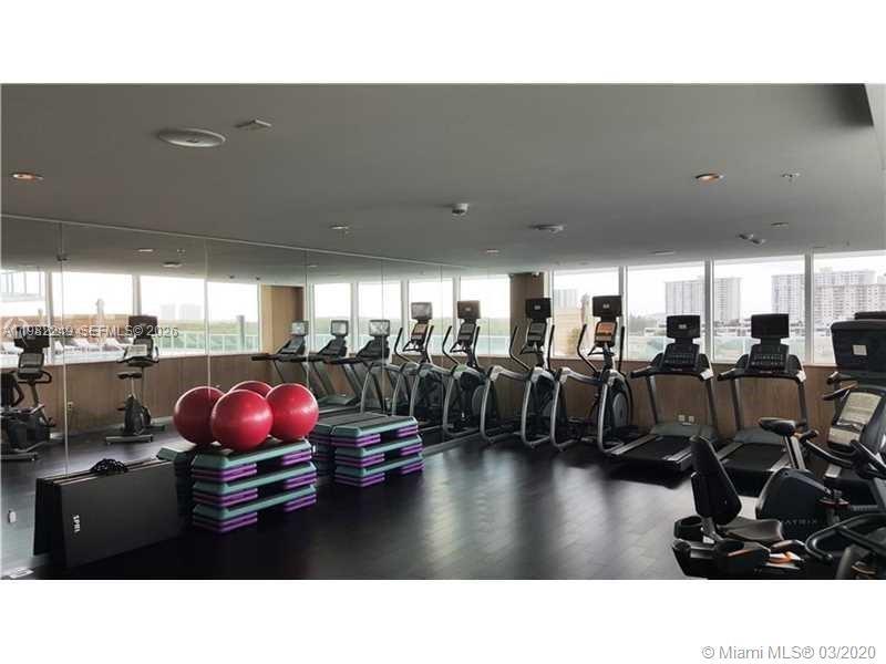 400 SUNNY ISLES CONDO EAS - Residential Lease