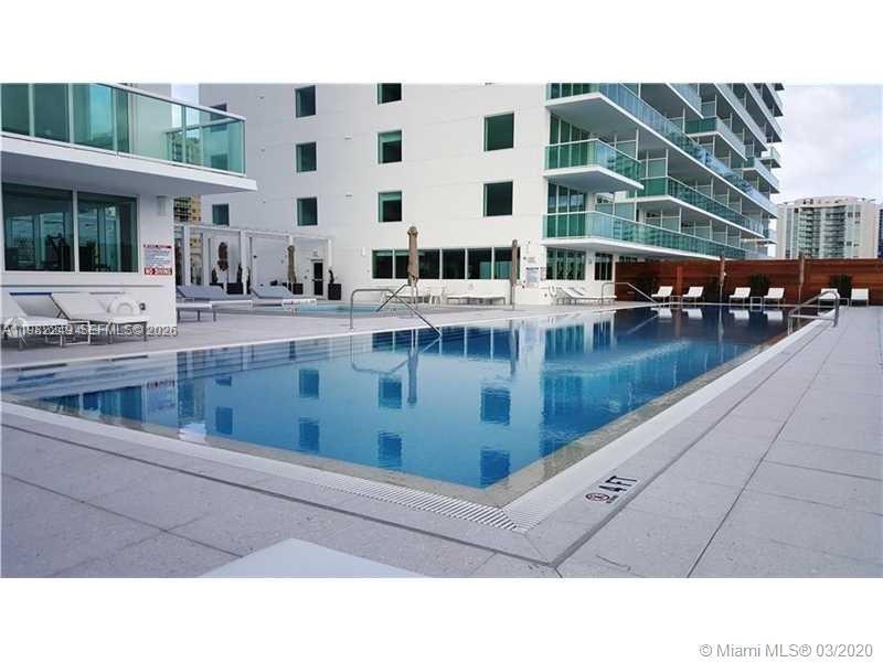 400 SUNNY ISLES CONDO EAS - Residential Lease