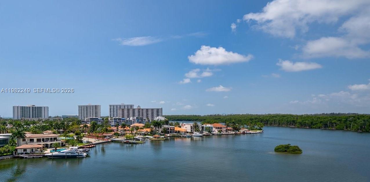 400 SUNNY ISLES CONDO EAS - Residential Lease