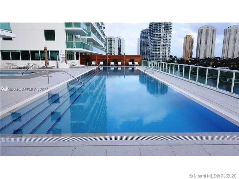 400 SUNNY ISLES CONDO EAS - Residential Lease