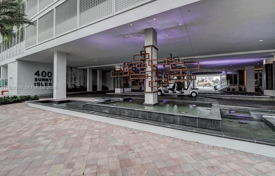 400 Sunny Isles Blvd 717
