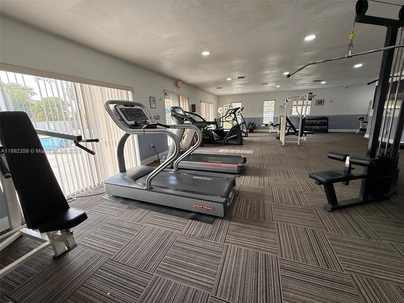DORAL GARDENS II CONDO - Residential Lease