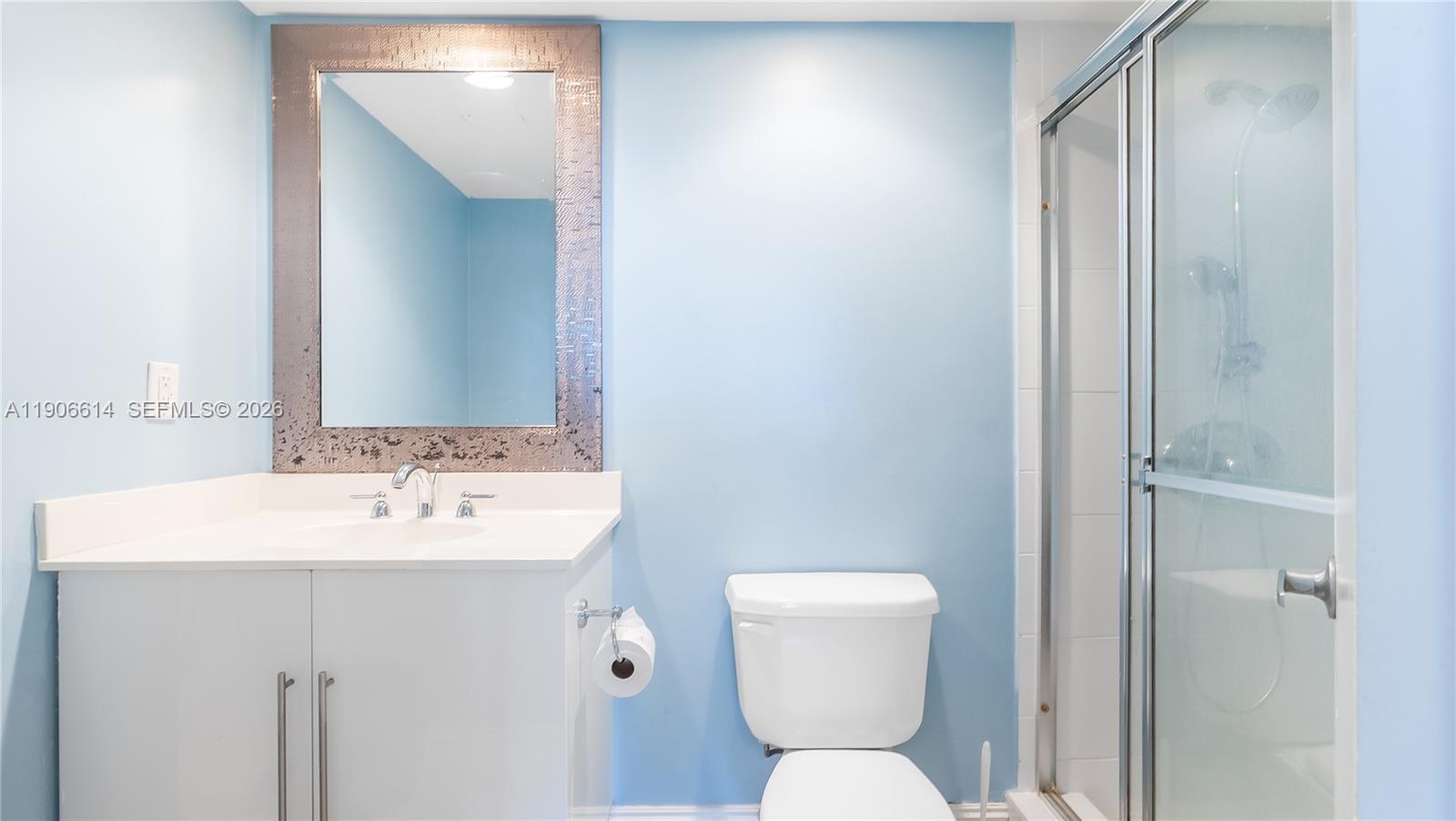 RESIDENCES ON HOLLYWOOD B - Residential