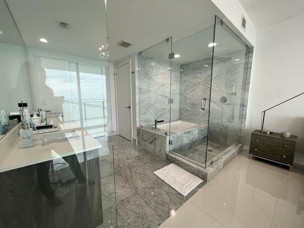 ONE PARAISO CONDO - Residential Lease