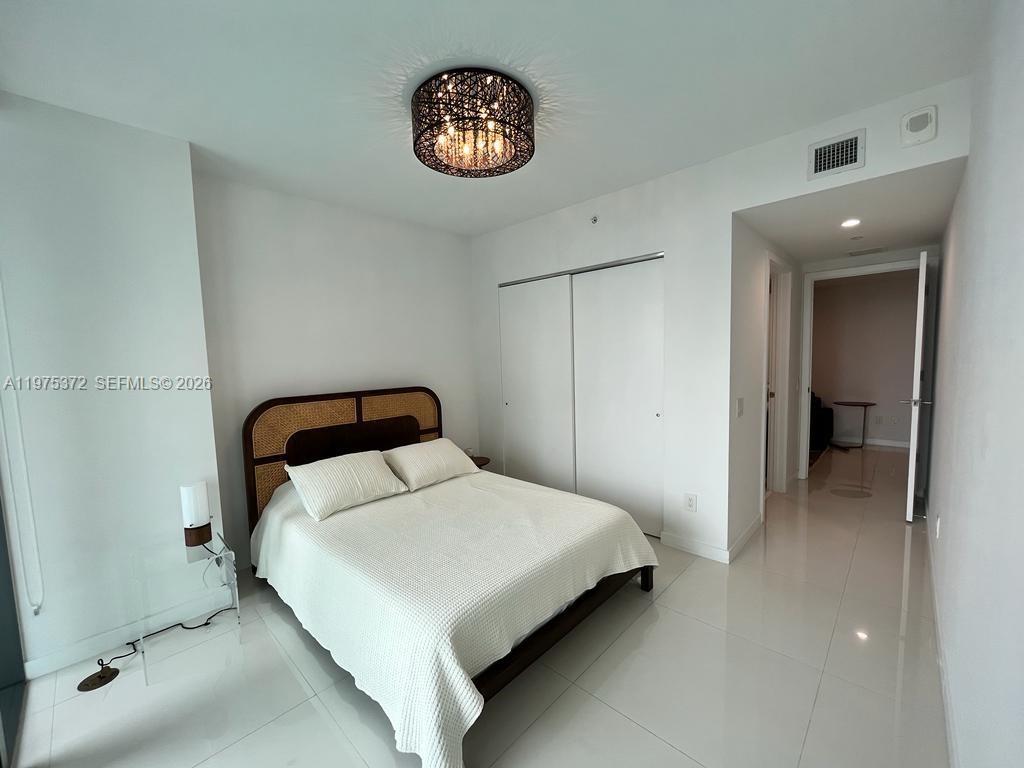 ONE PARAISO CONDO - Residential Lease