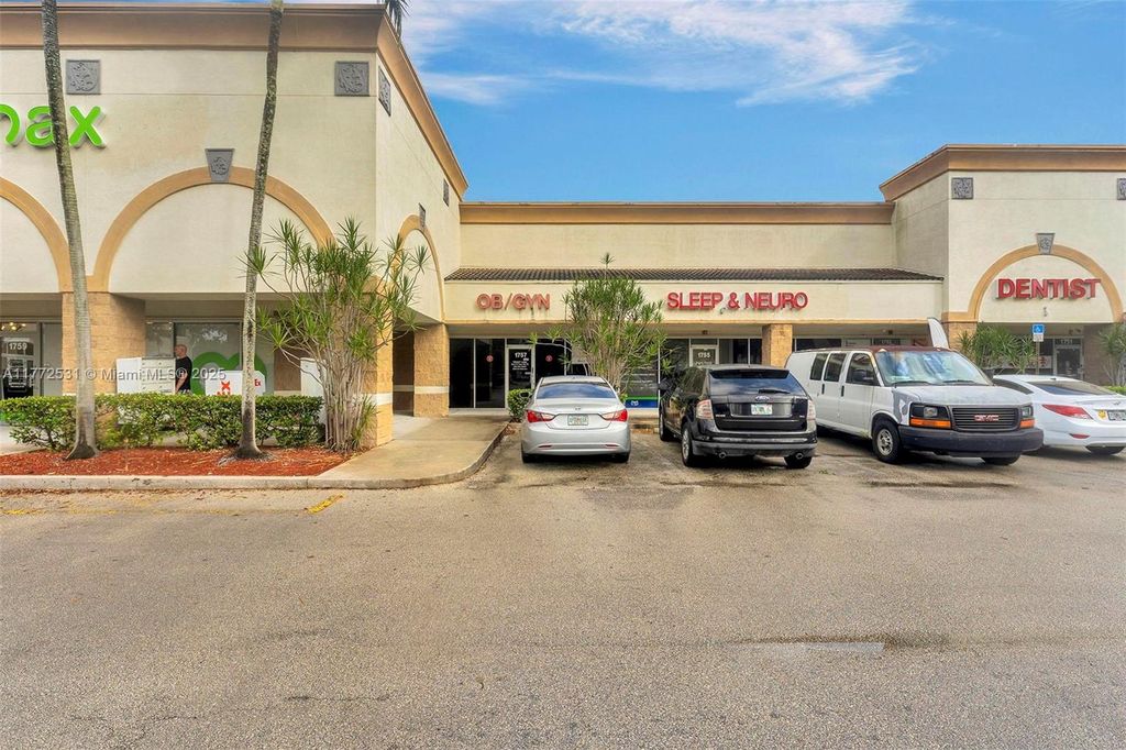 Photo of 1757 N University Dr #1757, Pembroke Pines, FL 33024 (MLS # A11772531)
