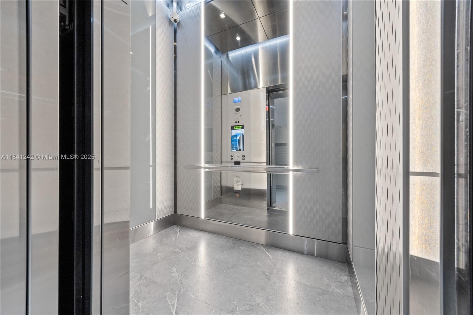 CORONADO CONDO- TOWER III - Residential