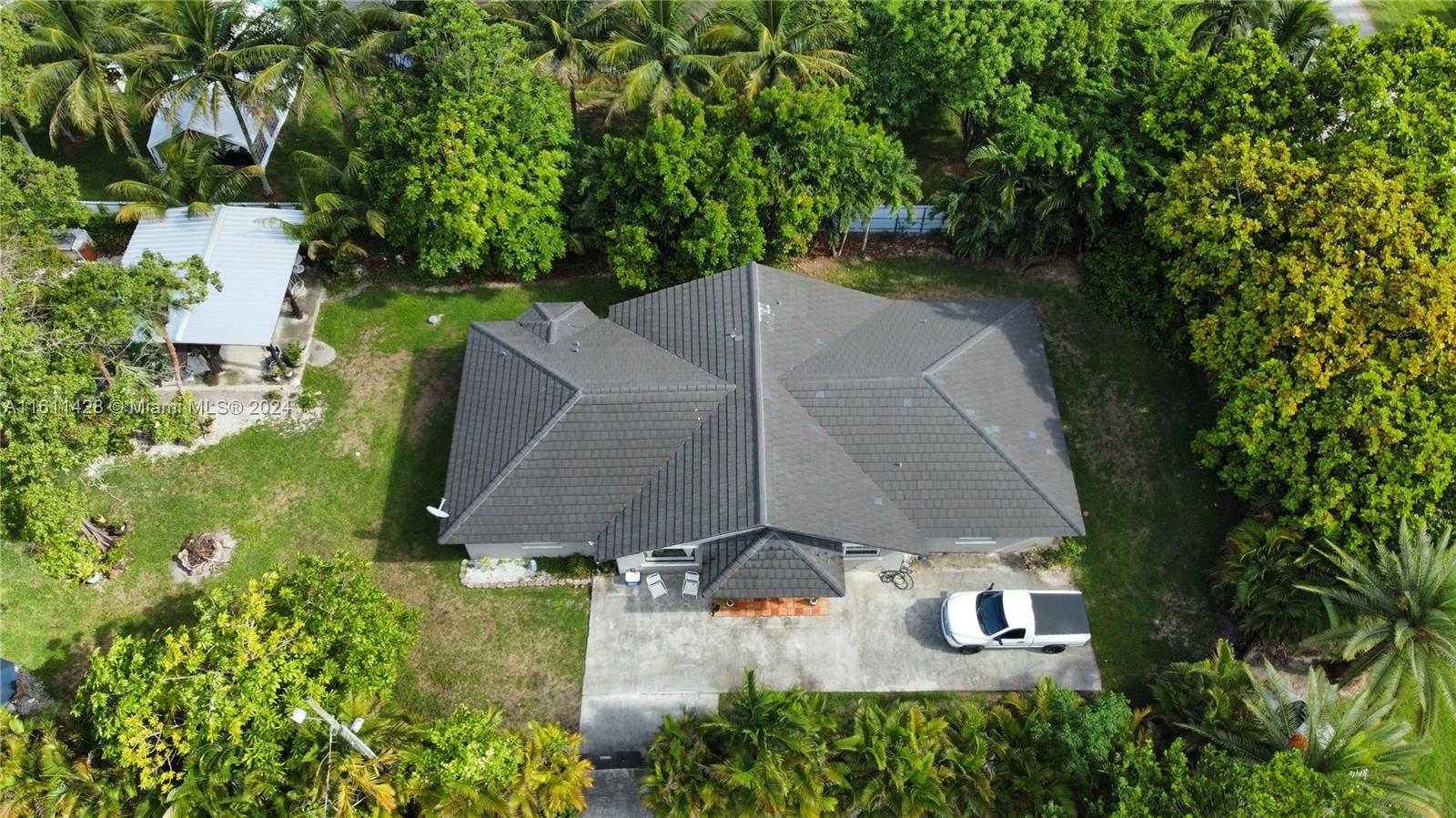 Photo 3 of 77 of 18180 SW 176th St house