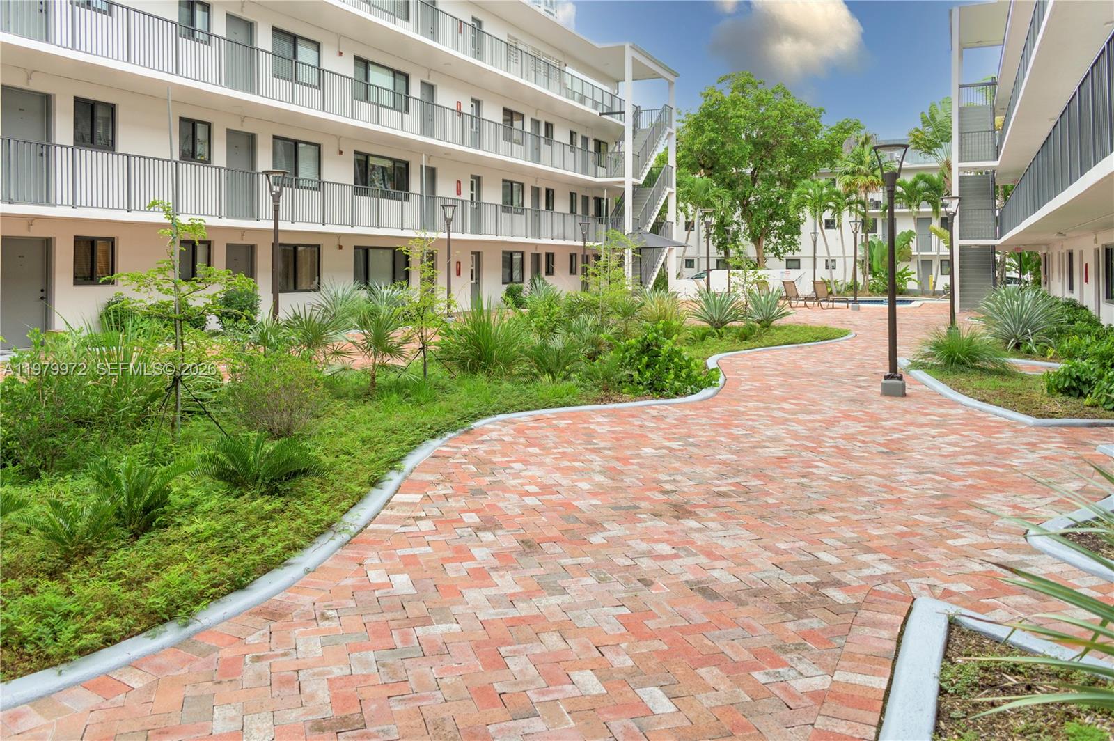 COURTYARDS OF THE GROVE C - Residential