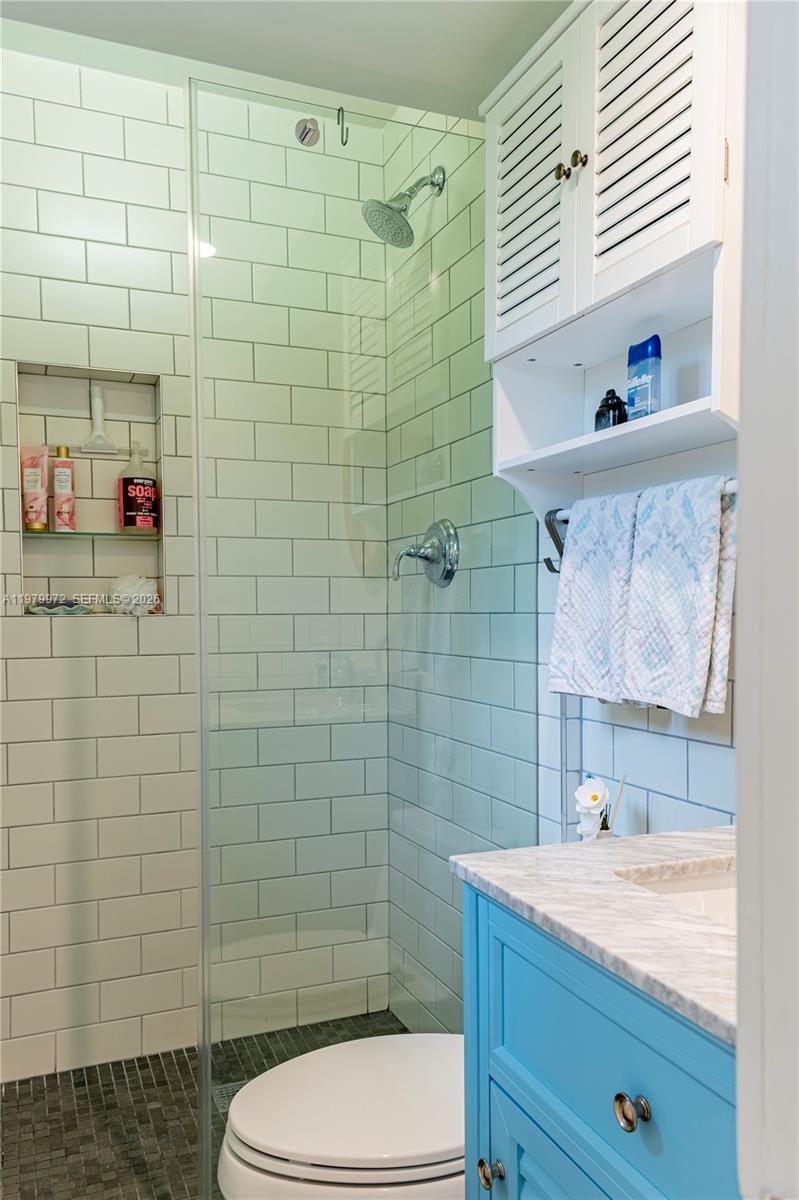 COURTYARDS OF THE GROVE C - Residential