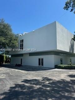 3621 NE Miami Ct