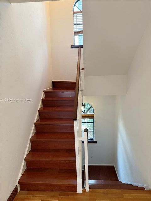 Photo of 231 Majorca Ave #C, Coral Gables, FL 33134 (MLS # A11942560)