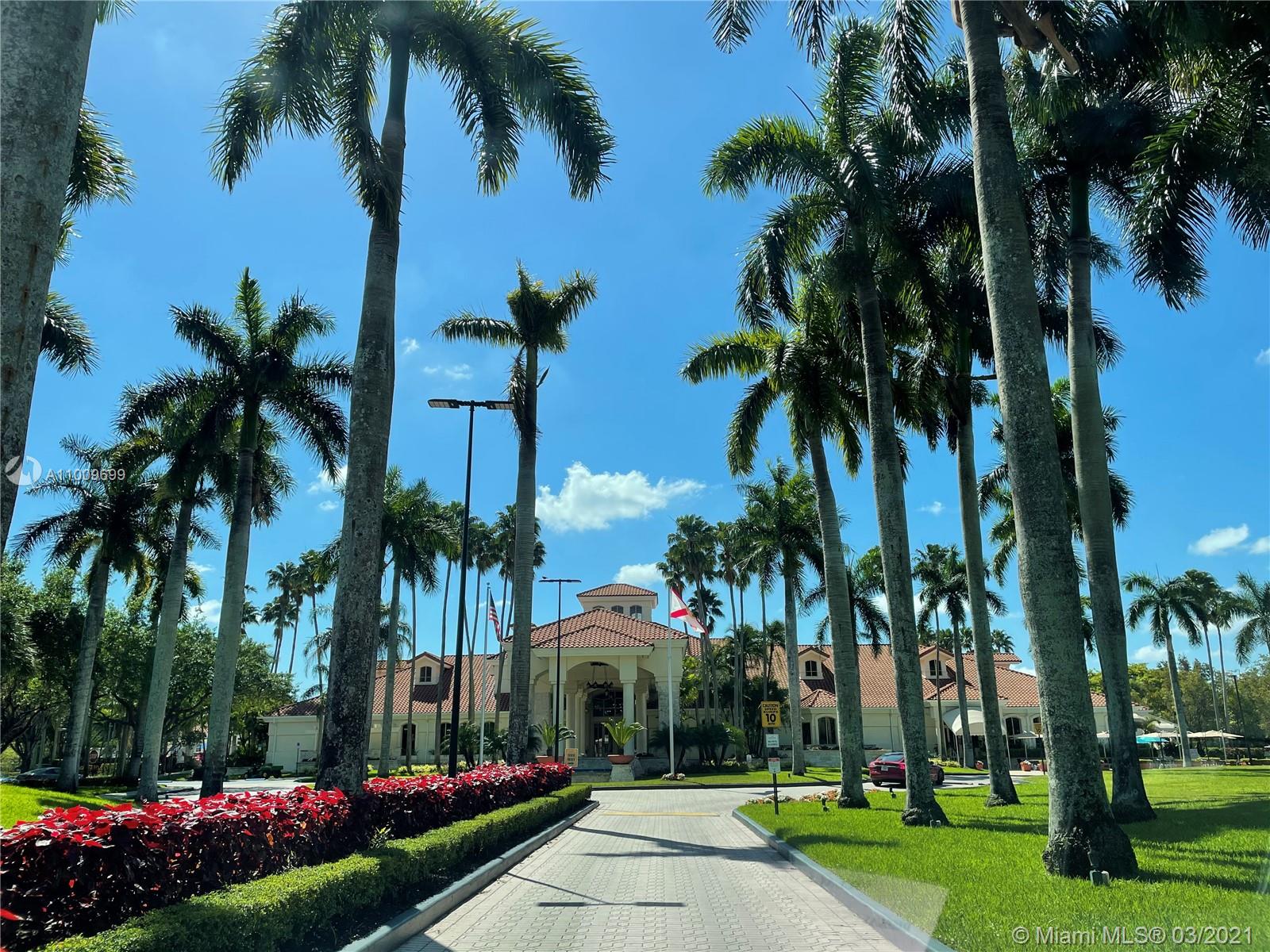 TOWNHOMES OF DORAL PLACE - Residential