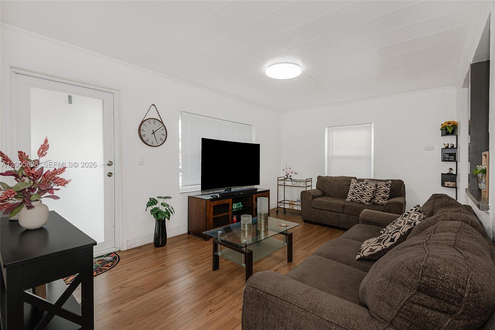 FLAMINGO ESTATES - Residential