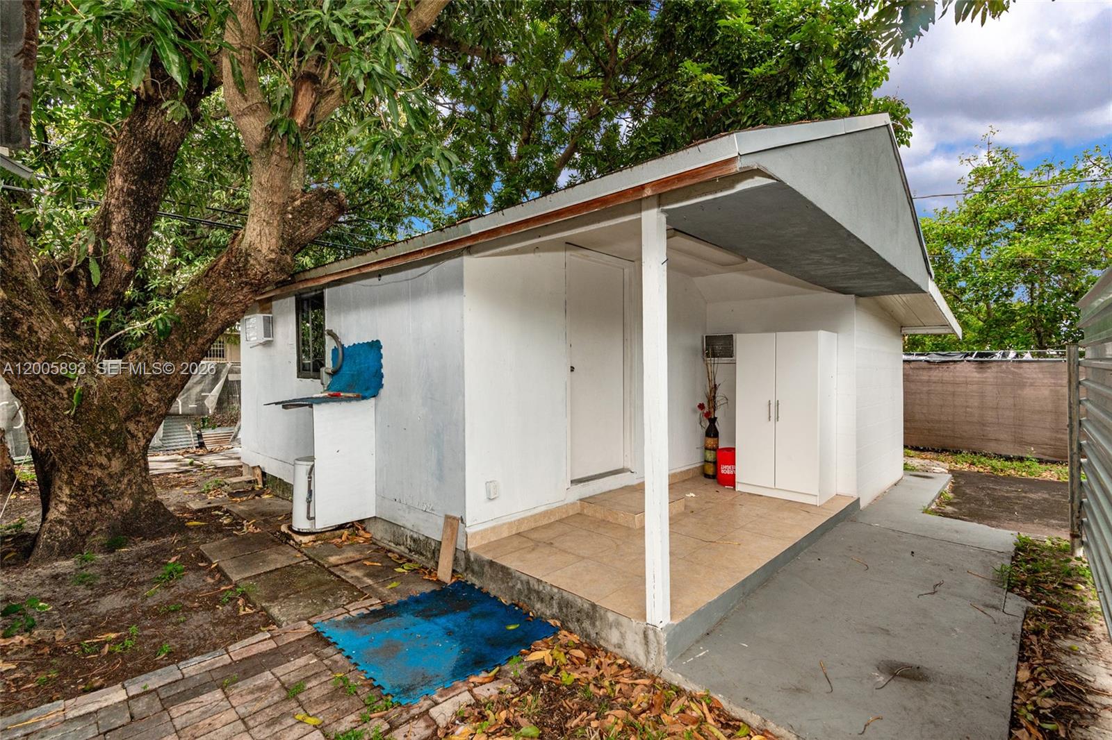 FLAMINGO ESTATES - Residential