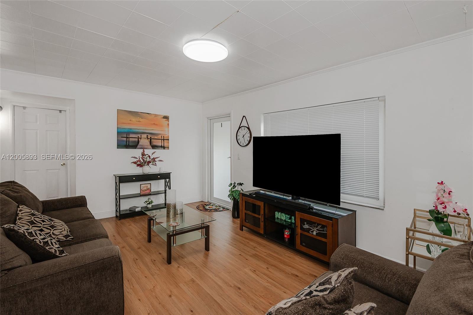 FLAMINGO ESTATES - Residential