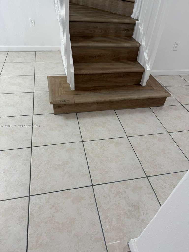 SHOMA TOWNHOMES AT KEYSCO - Residential Lease