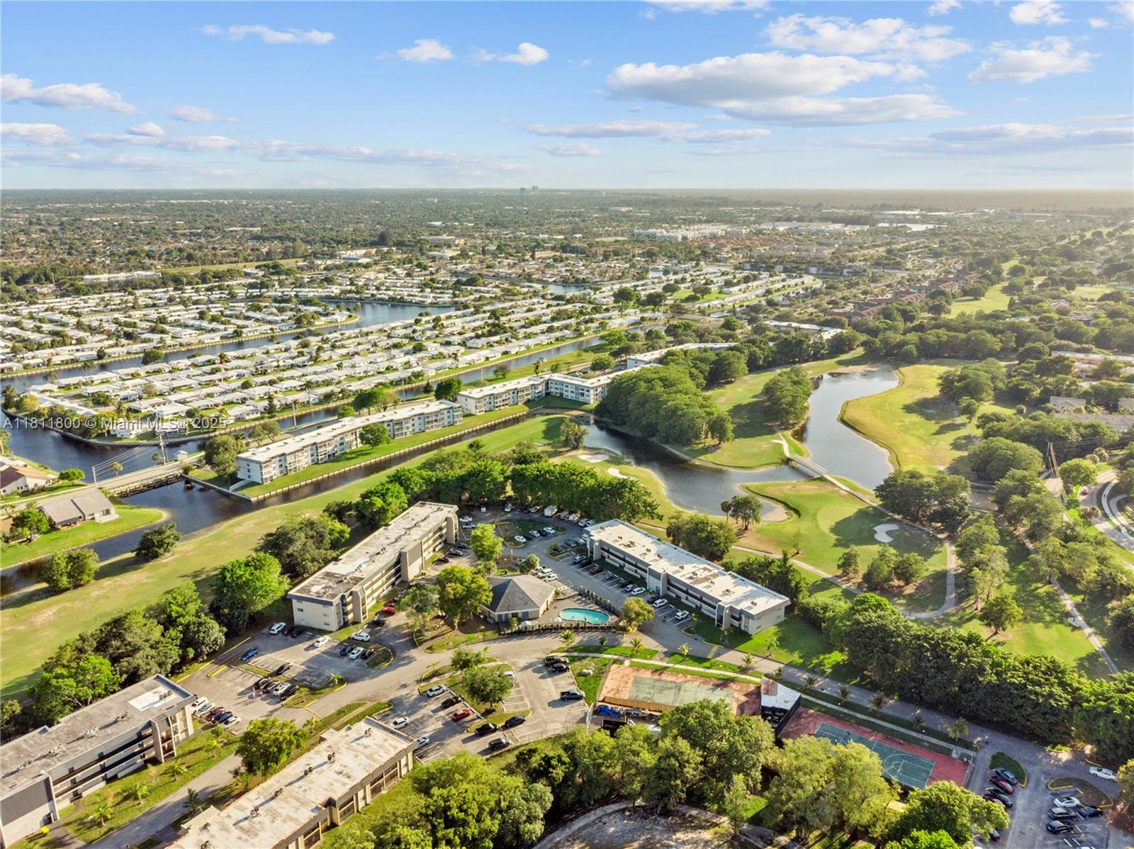 VERSAILLES GARDENS CONDO - Residential