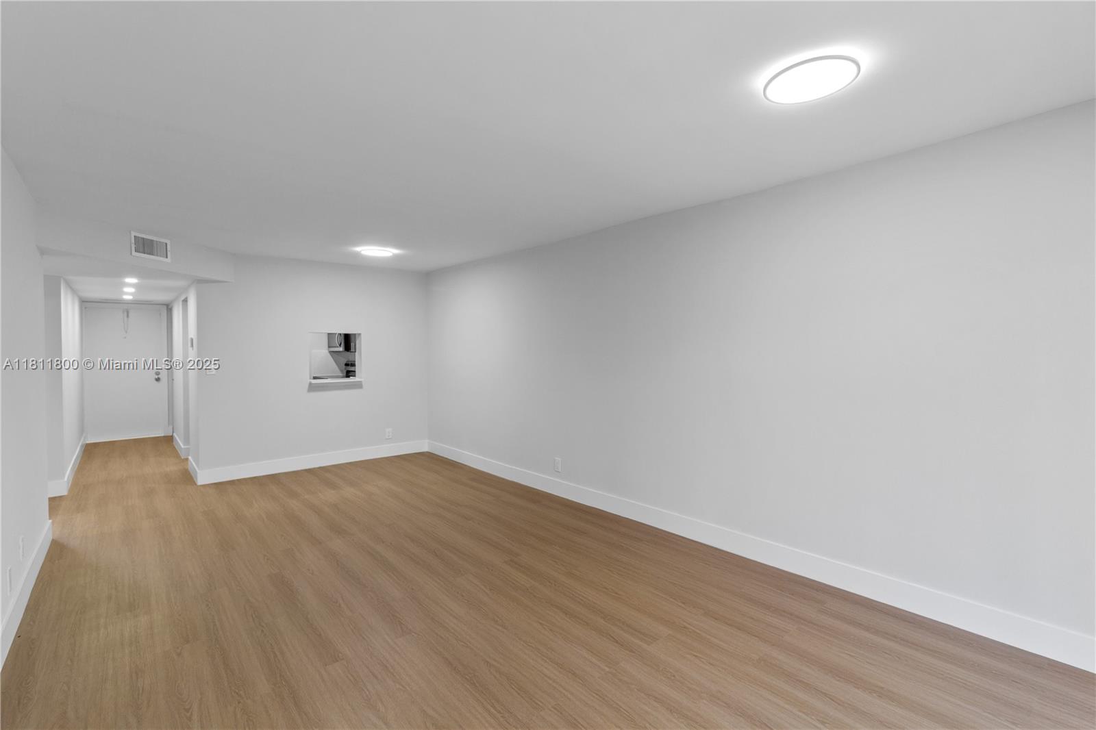 VERSAILLES GARDENS CONDO - Residential