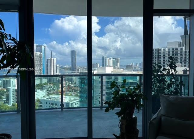 FOUR MIDTOWN MIAMI CONDO - Residential