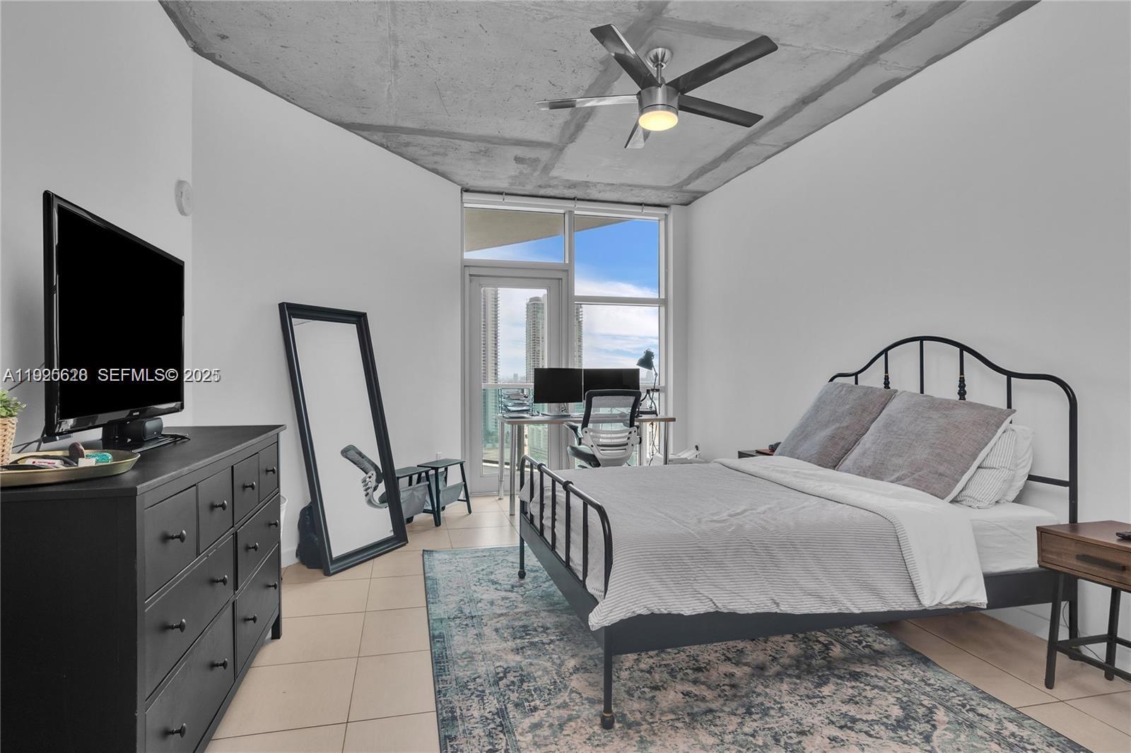 FOUR MIDTOWN MIAMI CONDO - Residential