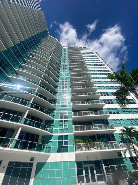 FOUR MIDTOWN MIAMI CONDO - Residential