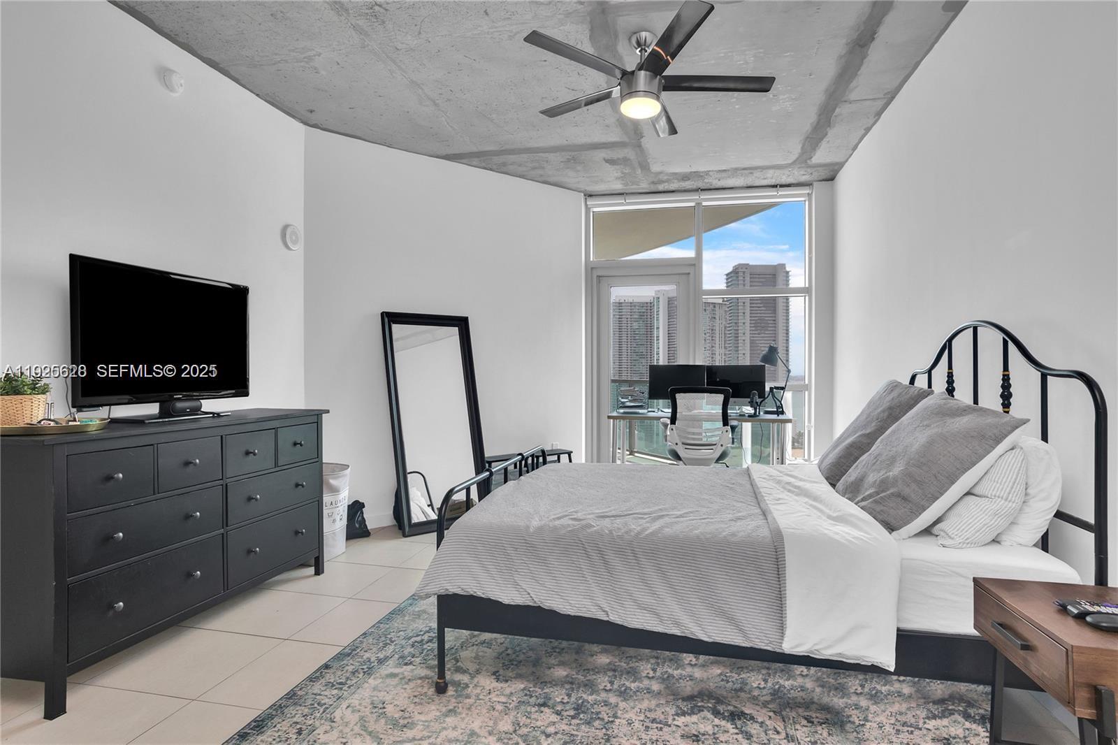 FOUR MIDTOWN MIAMI CONDO - Residential