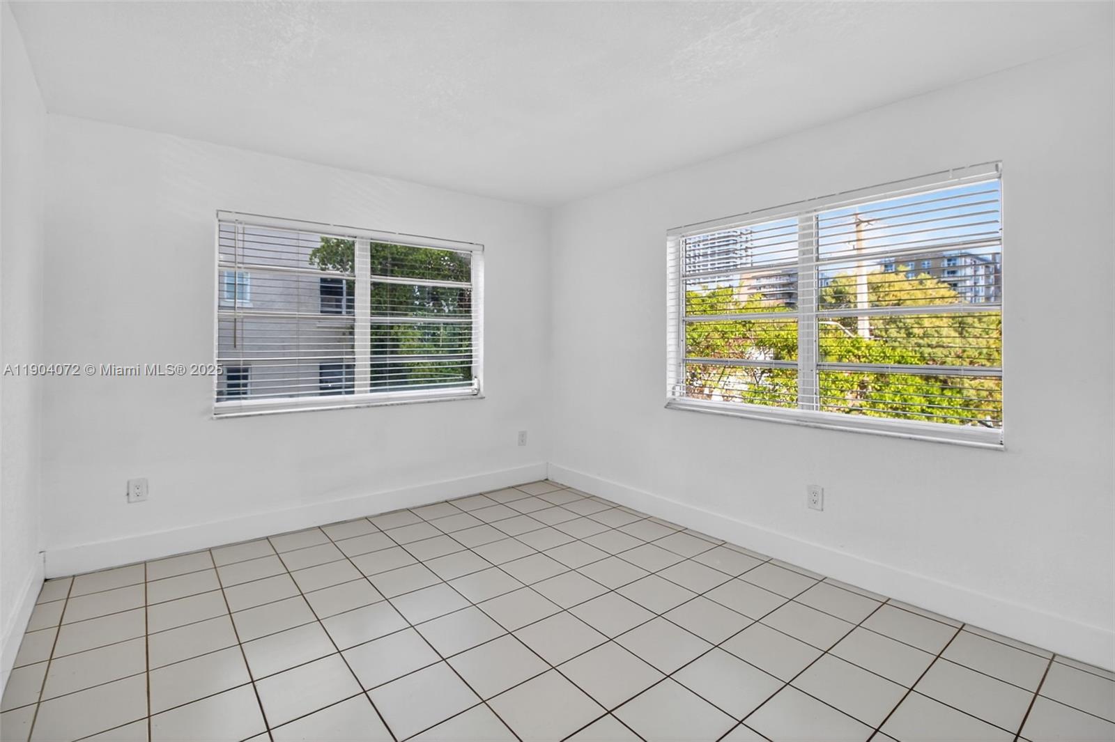 EL DORADO BAY CONDO APTS - Residential Lease