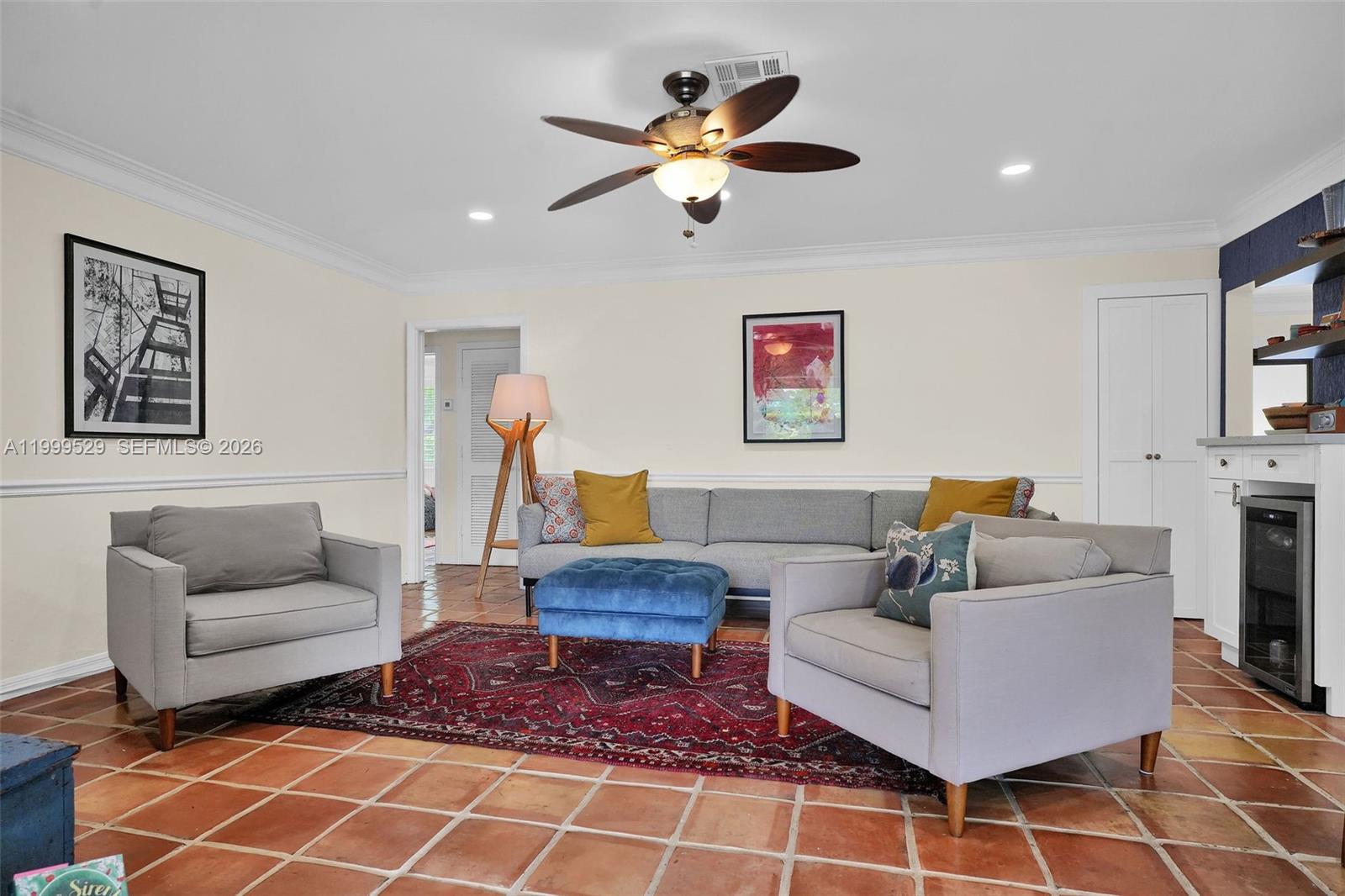 OLD CUTLER PINES THE - Residential Lease