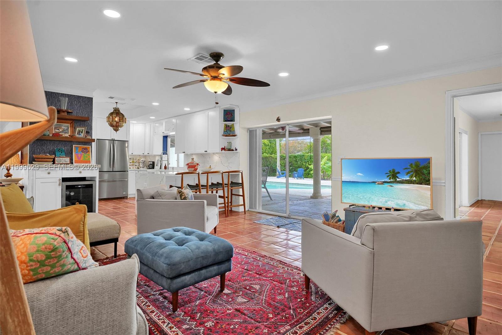 OLD CUTLER PINES THE - Residential Lease