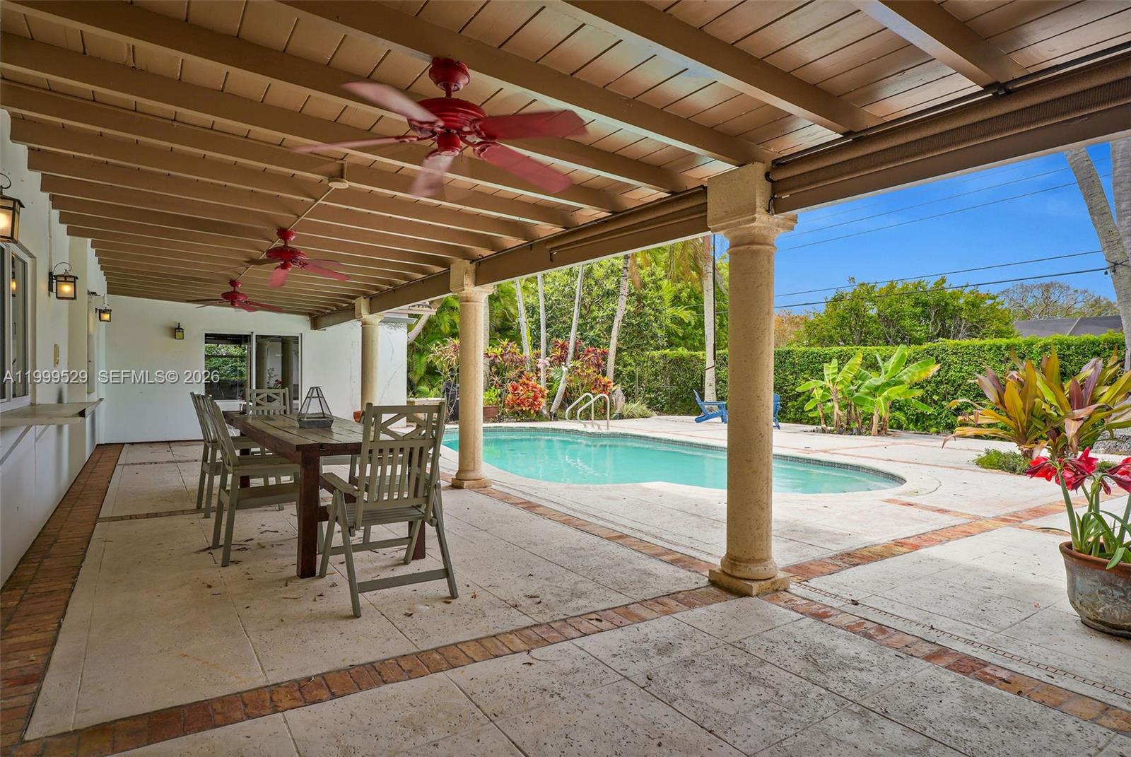 OLD CUTLER PINES THE - Residential Lease