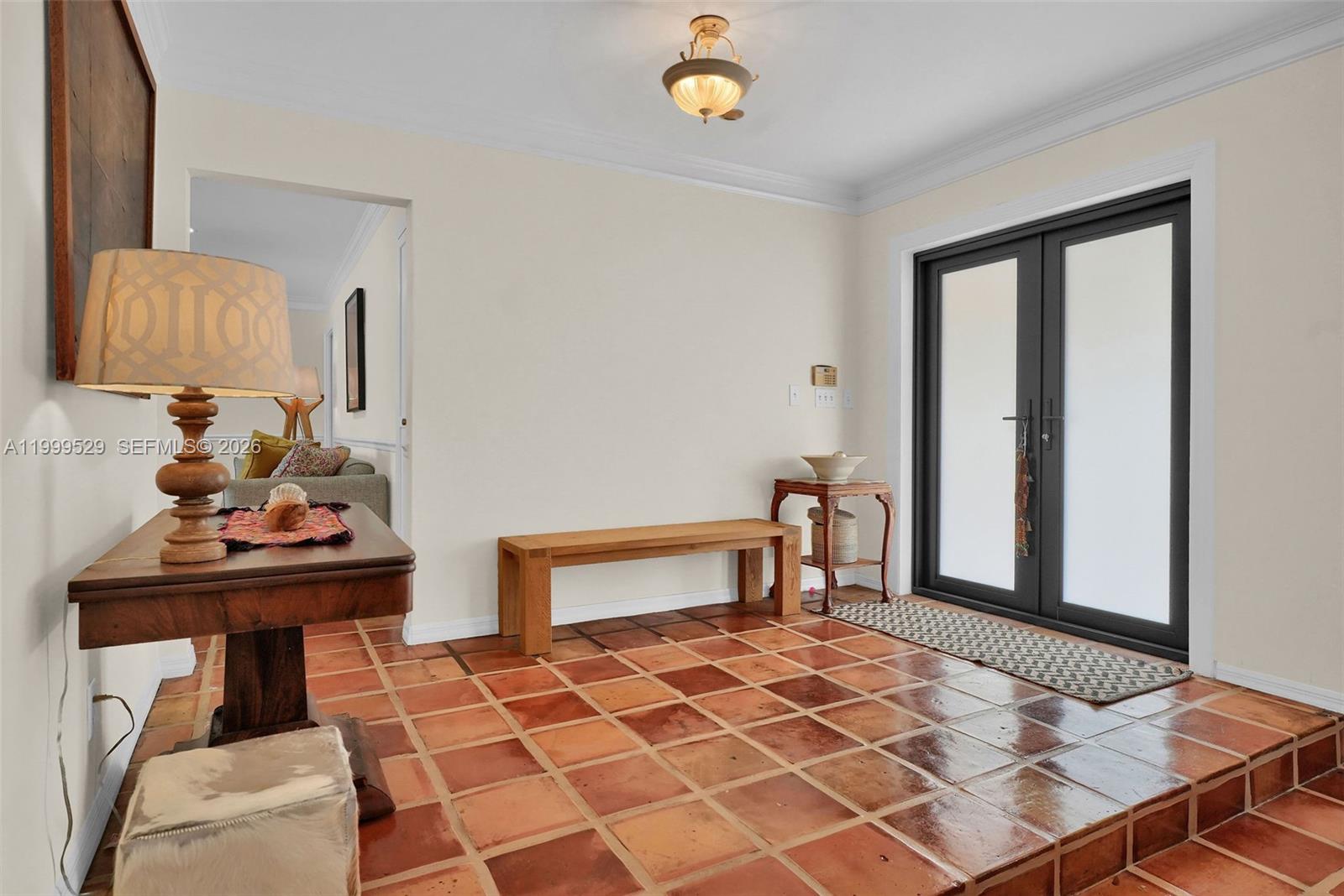 OLD CUTLER PINES THE - Residential Lease