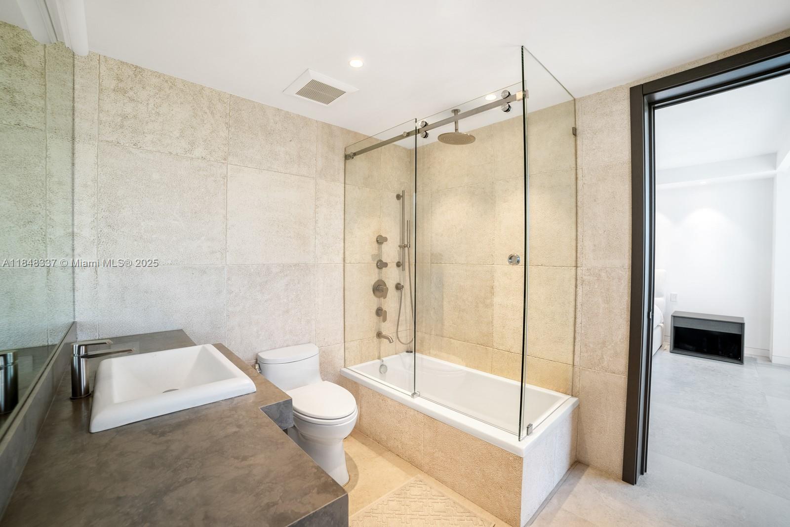 BAY HARBOR RESUB OCEAN FR - Residential