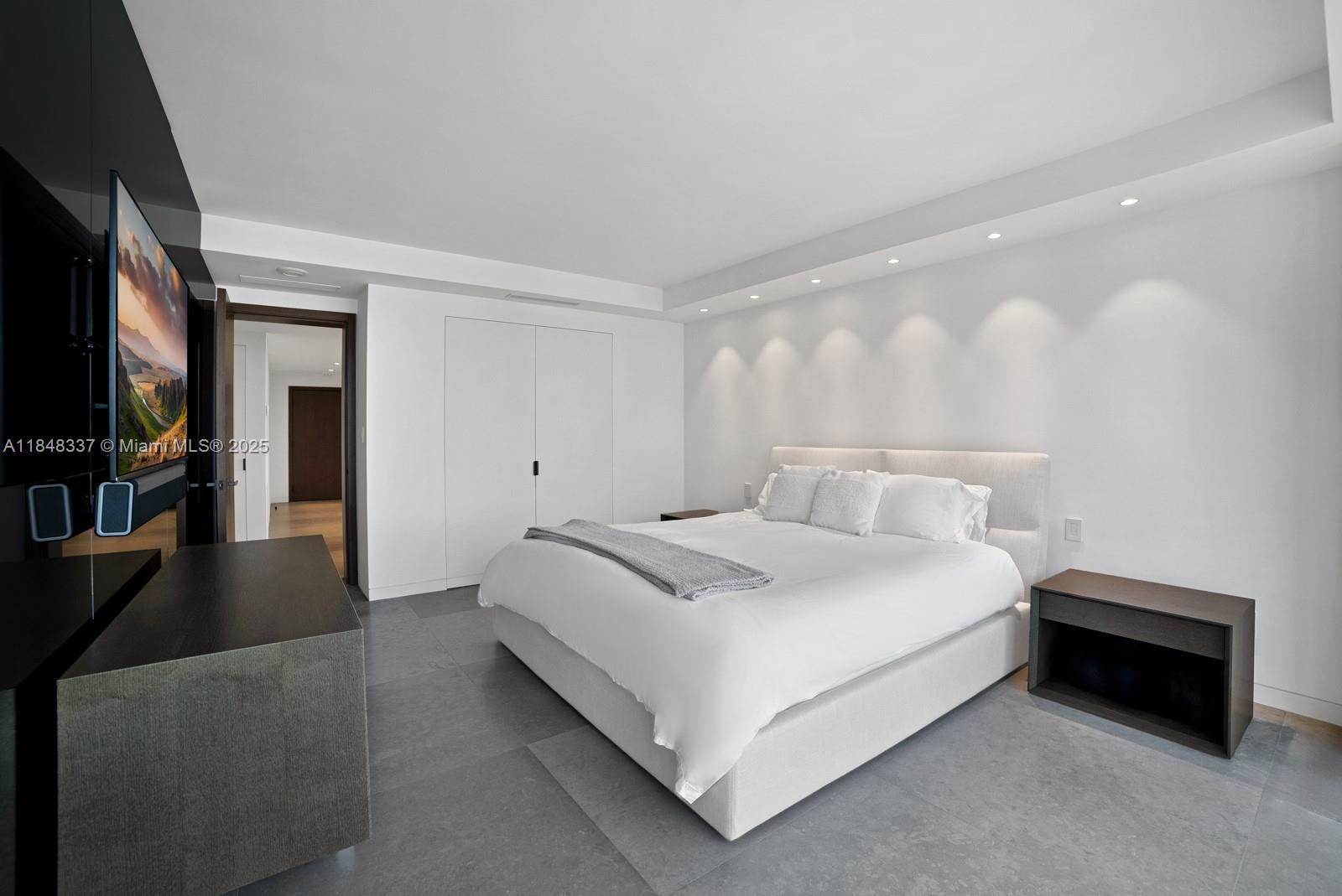 BAY HARBOR RESUB OCEAN FR - Residential