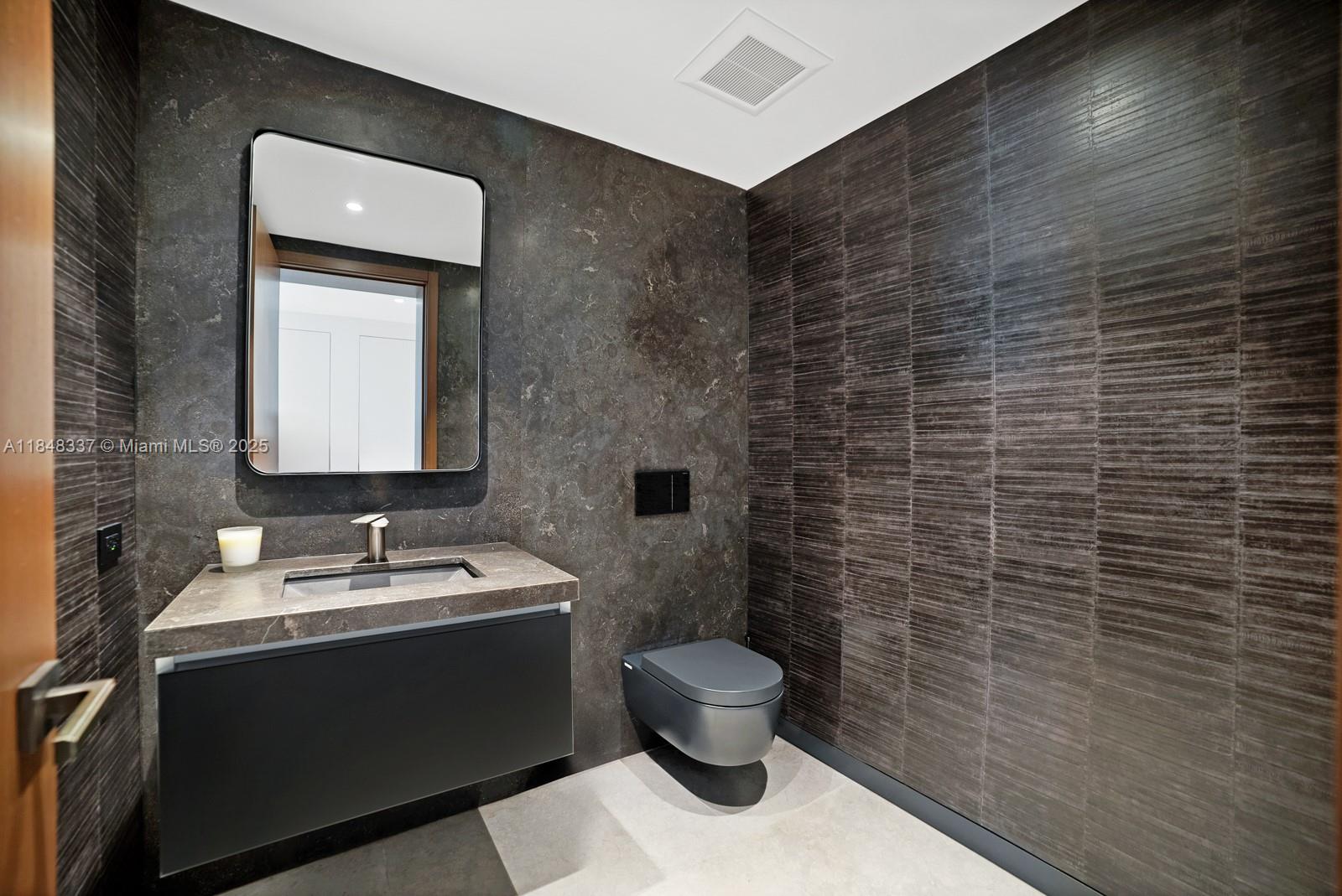 BAY HARBOR RESUB OCEAN FR - Residential