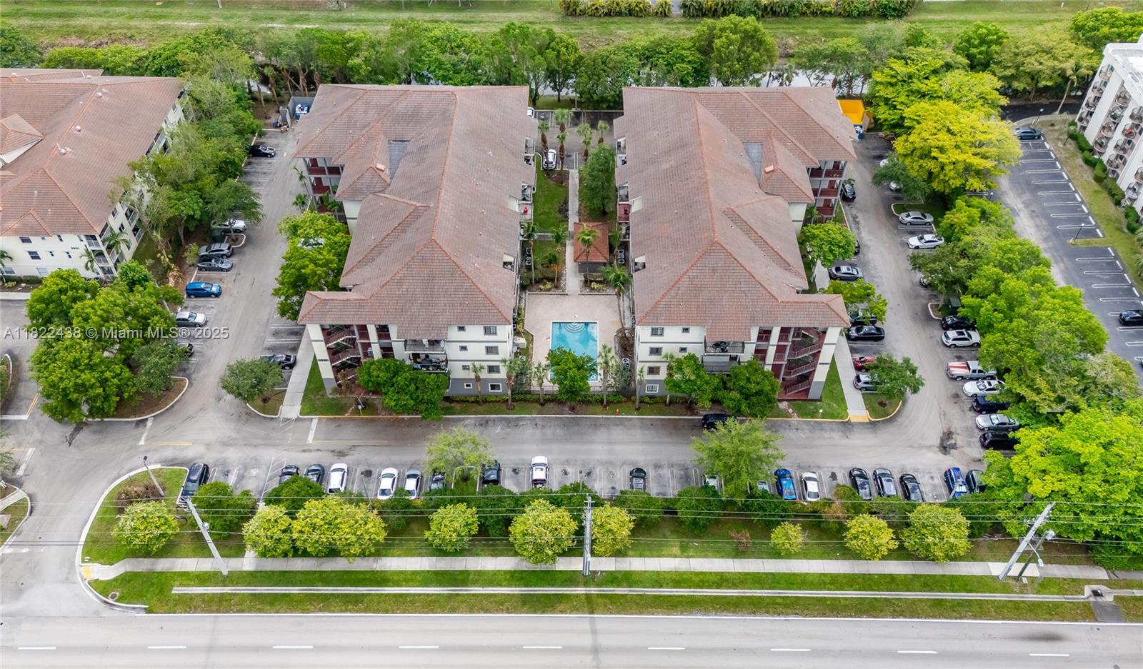 Rental Property at 2851 Riverside Dr 207-N, Coral Springs, Broward County, Florida - Bedrooms: 3 
Bathrooms: 2  - $2,300 MO.