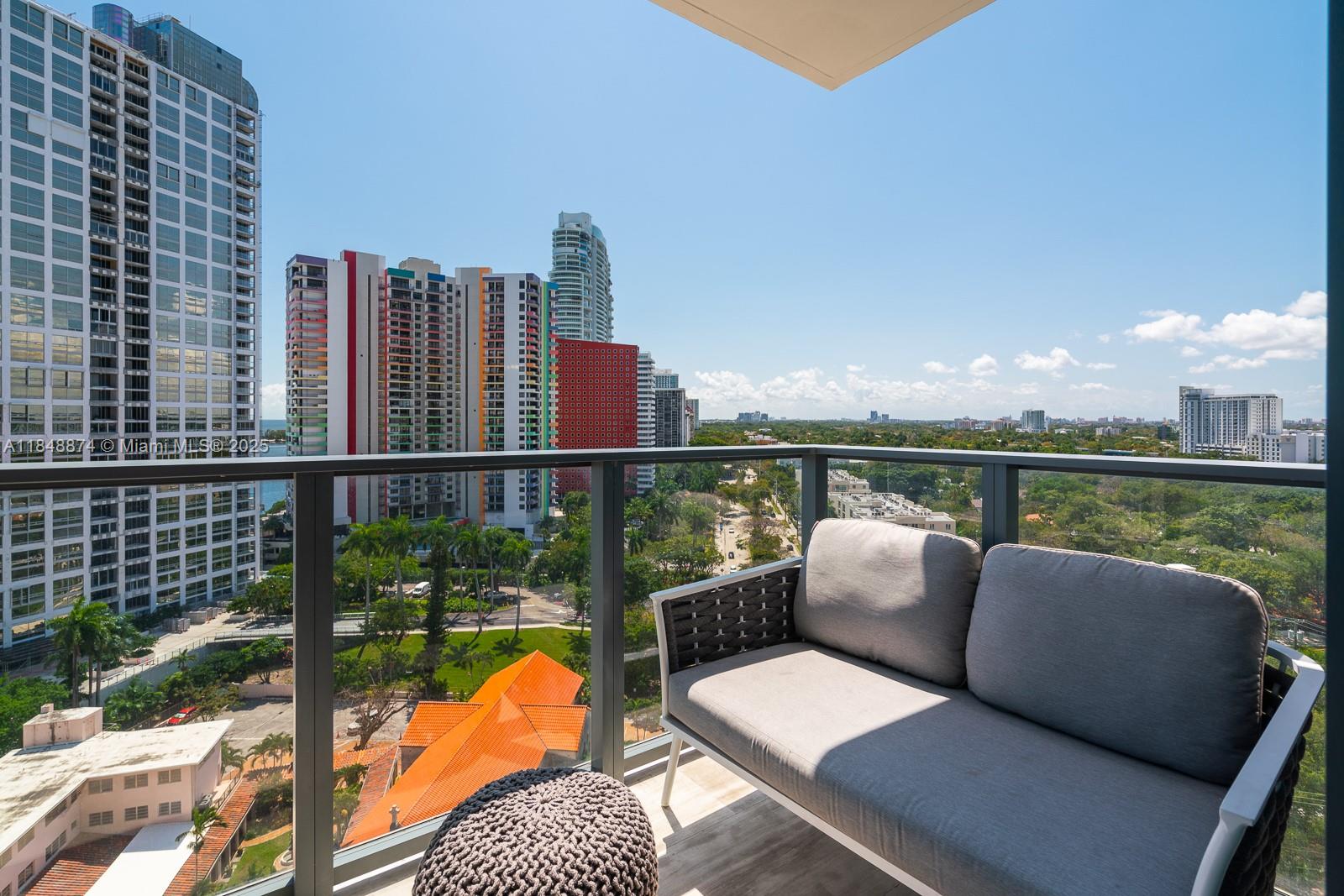 ECHO BRICKELL CONDO - Residential