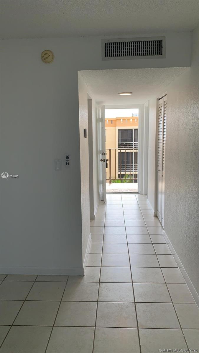 ISLAND SHORES CONDO - Residential Lease